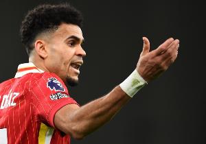 下树！泰晤士：迪亚斯已获准前往慕尼黑参加体检，已与拜仁达协议