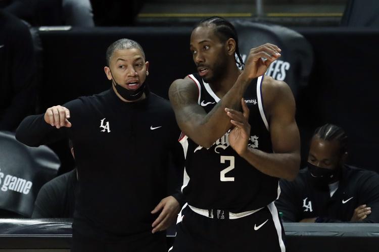 pg电子福利-泰伦-卢：我给小卡展示乔丹&amp;amp;科比的脚步 他真的学进去了