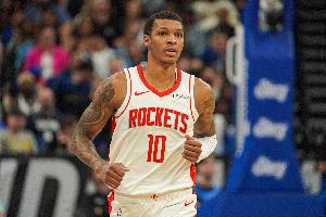 文胖：贾巴里不怕打中锋&amp;很有担当 火箭给5年1.22亿是有原因的