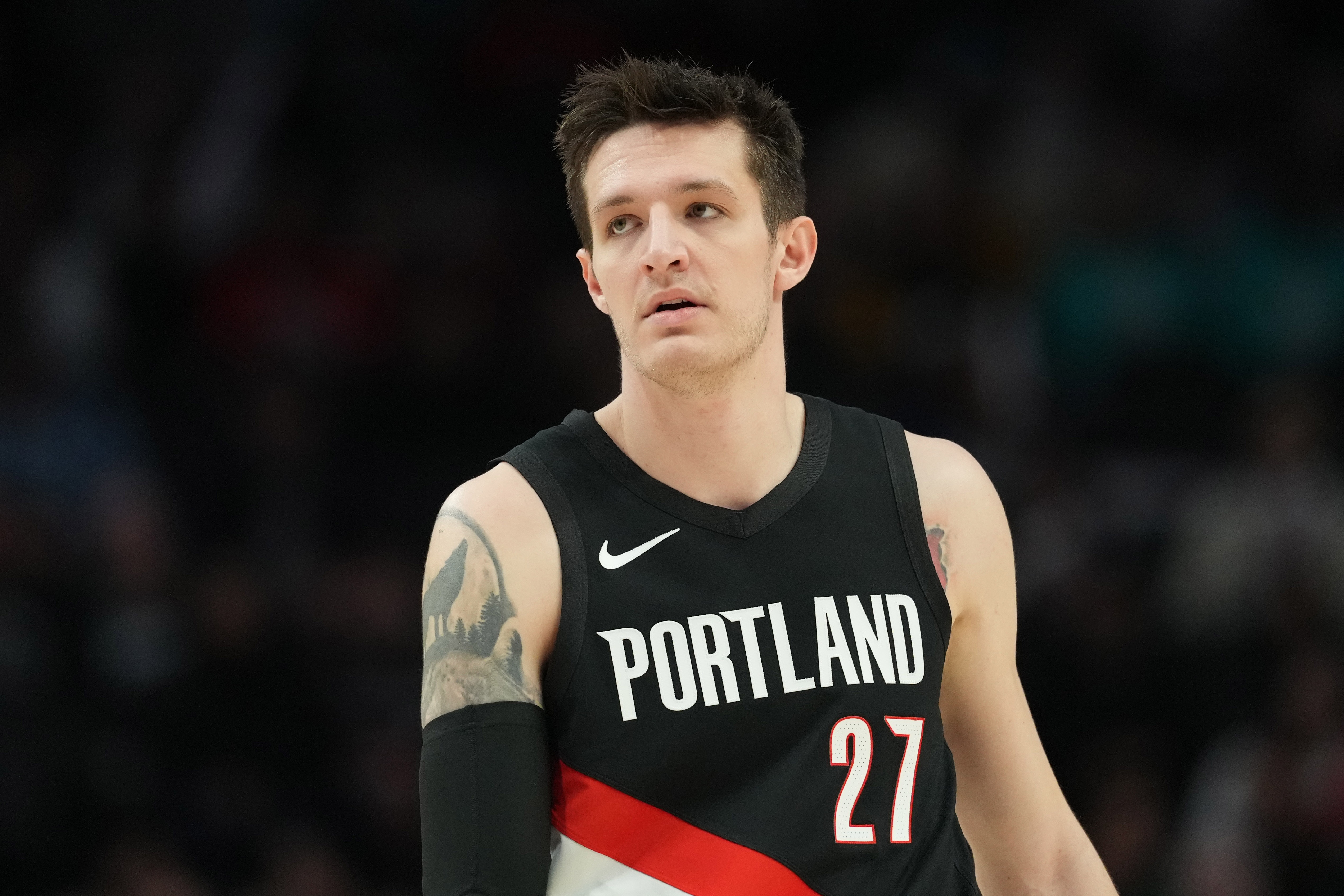 pg电子活动-明天开拓者客战马刺 克雷伊奇&amp;夏普小概率出战 格兰特缺阵